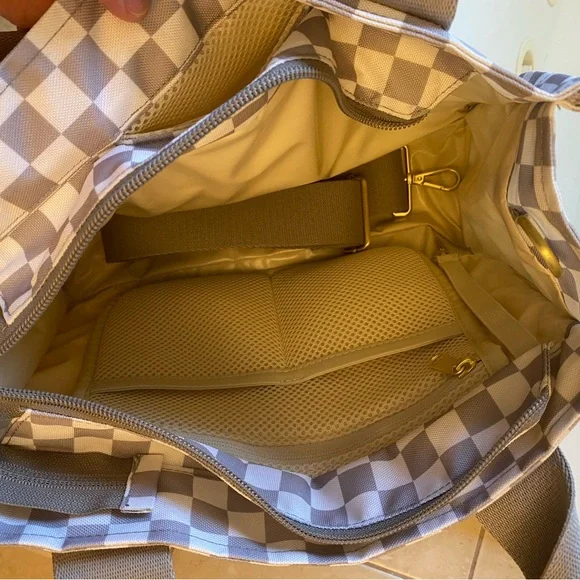 Canvelle Small Boxy Tote - Picture 6 of 8